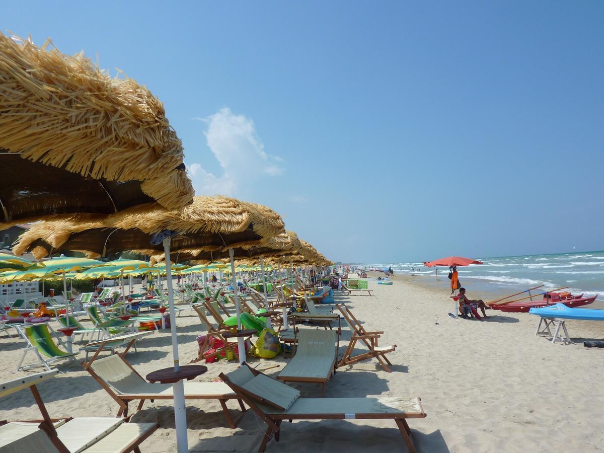 Zaffiro Luxury Silvi Vacanza Silvi Marina Eksteriør billede